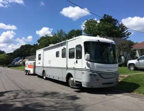 2005 Coachman Cross Country