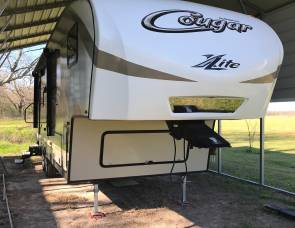 2017 Cougar 26RLS