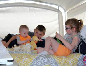2004 Coleman Utah Pop Up Camper