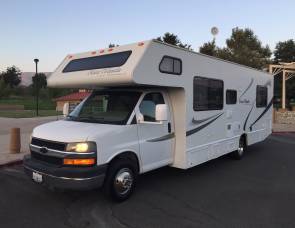 2005 Thor Fourwinds 5000 M-28a
