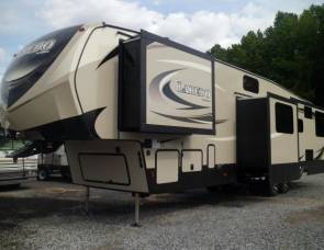 2017 Keystone Laredo 380mb