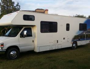 2013 ford majestic