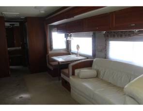 2007 Fleetwood REVOLUTION LE 40E
