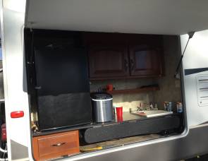 2012 couger 33RBH