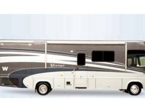 2008 Winnebago Voyage