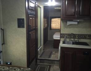 2010 benz trawler