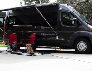 2018 BURT Roadtrek simplicity SRT
