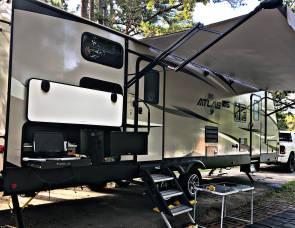 2019 Atlas 2922BH