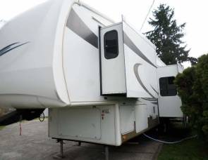 2007 Keystone Challenger 29 rls