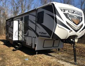 2014 Keystone Fuzion