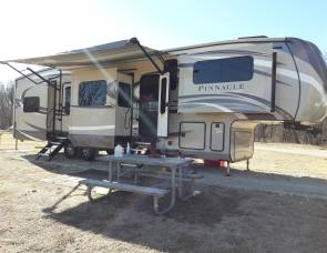 2018 Jayco Pinnacle