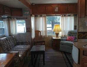 2006 Camplite by Keystone 5th wheel Trailer coach