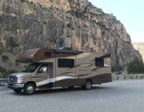 2014 Winnebago Minnie Winnie Premier
