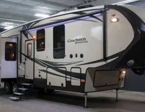 2016 Coachmen Brookestone