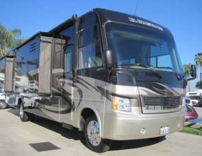 2013 Thor Motor Coach Challenger