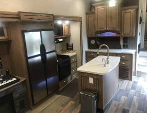 2015 Rockwood Ulta lite