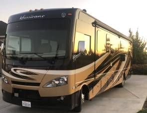 2015 Thor Hurricane