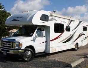2013 Thor Chateau with Bunk Beds!!