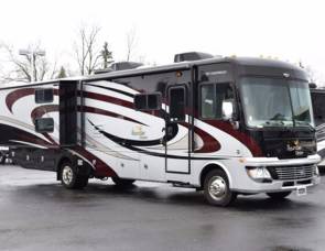 2014 Fleetwood Bounder 34b