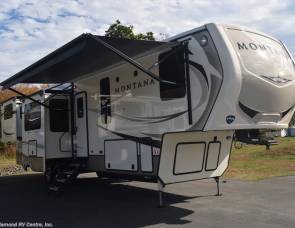 2018 Montana 3791rd No Truck No Problem!! Everything you need!!!