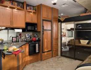 2008 Keystone Fuzion