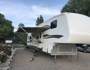 2007 Keystone Raptor