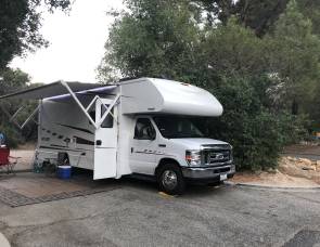2019 Winnebago Outlook 25J