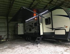 2018 PALOMINO PUMA