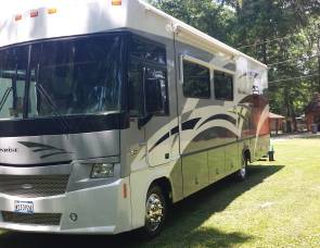 2007 Winnebago Itasca Sunrise 33V
