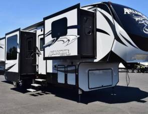 2016 Keystone Avalanche 380FL