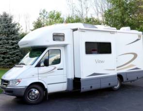2007 Winnebago Sprinter 16-18 mpg!