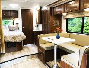 2019 Sunseeker by Forest River 2290s
