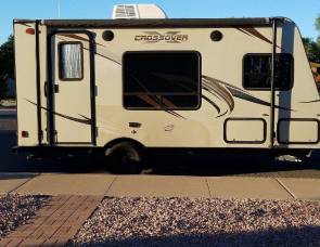 2012 Monaco Crossover R-vision 189QB
