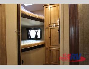 2016 Shasta Phoenix 31BH