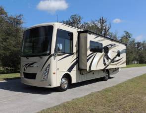 2017 Thor Motor Coach 29M