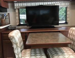 2015 WINNEBAGO VISTA 50mi. radius.Set up-pick up.