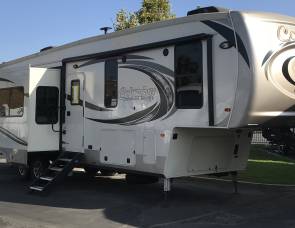 2018 Palomino Columbus