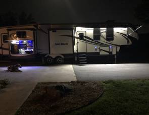 2017 FOREST RIVER SIERRA 381RBOK