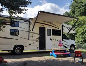 2016 31f bunkhouse Coachmen Freelander