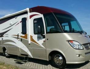 2012 Winnebago Via 25R