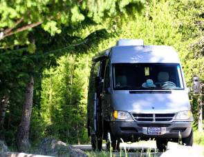 2004 21-24 MPG!! Sprinter RV Elk Automotive Motorhome (Mercedes/Dodge)