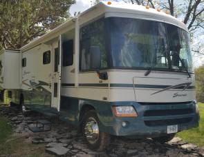 2004 Winnebago Itasca 38G Deluxe
