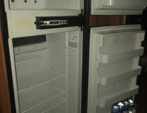 2009 Winnebago 35J