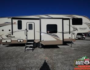 2018 FOREST RIVER FLAGSTAFF 8529FLSC