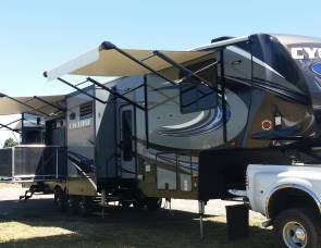2017 Heartland RVs Cyclone 4250