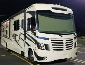 2019 Forest River FR3 32DS (Bunk House)