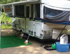 2005 Fleetwood Popup