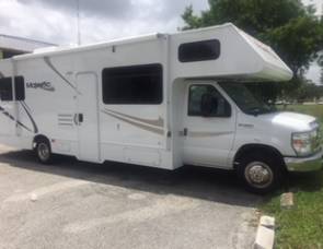 2014 Thor Motor Coach Majestic