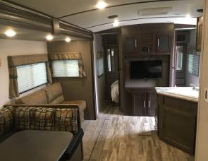 2018 Forest River Surveyor