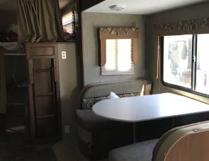 2015 Coachman freedom express 282 bhds